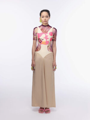 愛心剪裁A字長裙  Beige Paneled Long Skirt