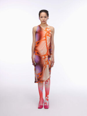 淺橘漸層愛心印花網紗抽皺背心洋裝 Light Orange Gradient Heart Print Mesh Ruched Dress
